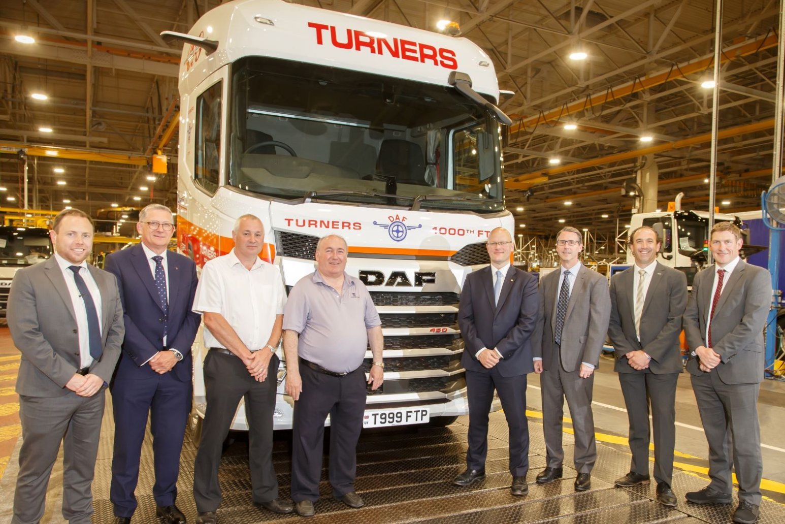 Turners tops 1,000 DAF three-axle ‘FTP’ tractor unit deliveries